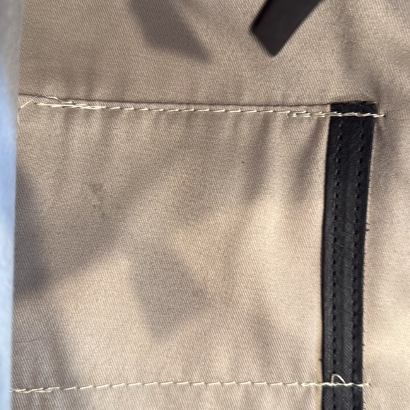 Valentina cowhide fur tote that measures approximately 18“ x 11“ x 5 1/2“ - Picture 5 of 8